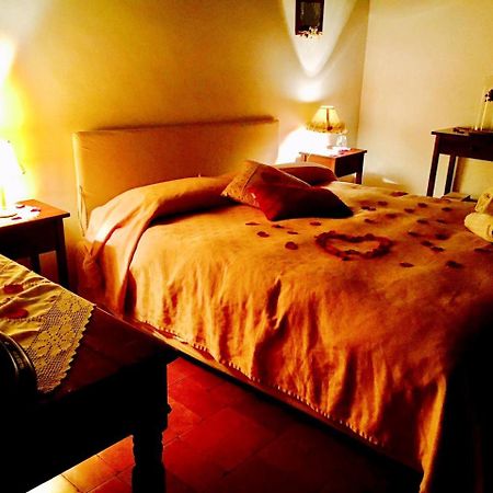 Agriturismo Nuova Fattoria Bed and Breakfast Borgo Sabotino Exterior foto